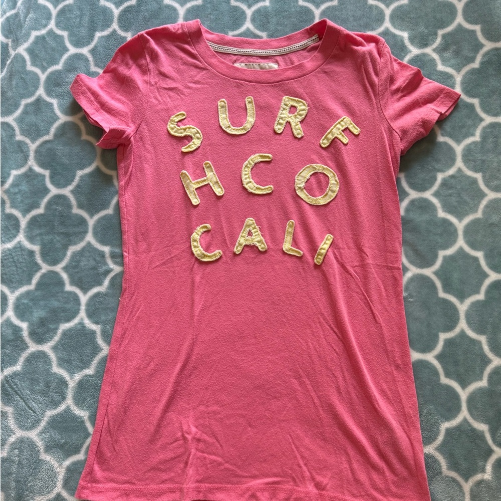 Vintage Hollister Women’s Pink 'Surf HCO Cali' Graphic Tee